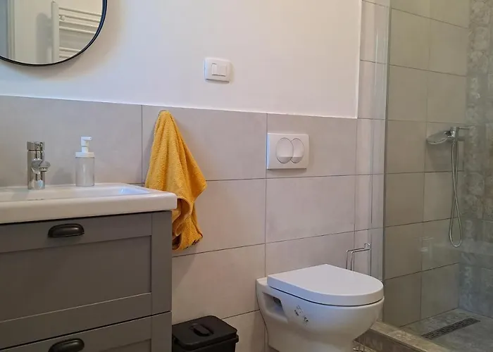 Apartament Dorina *