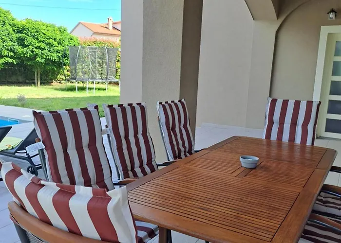 Dorina Apartament